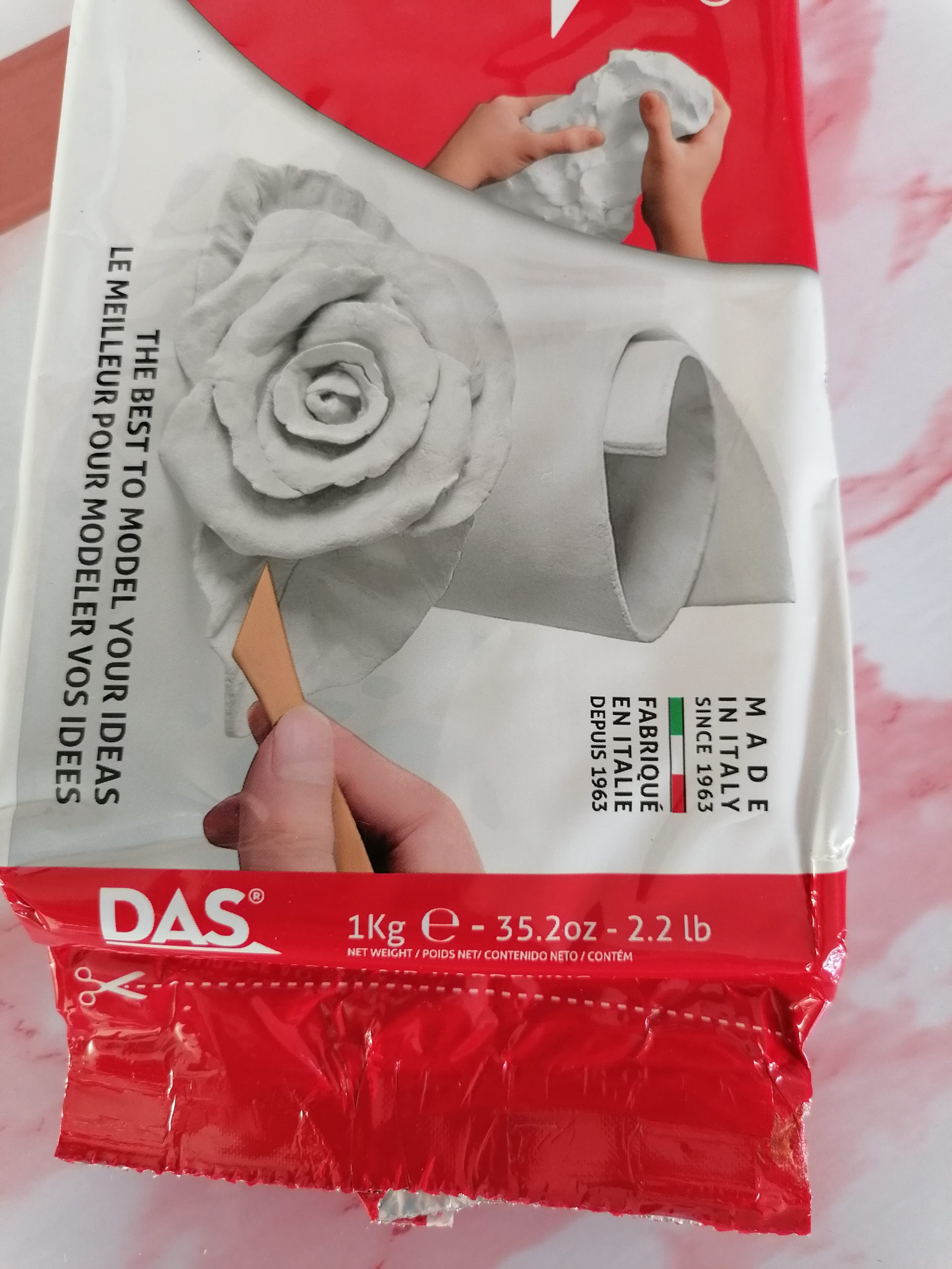 Crafts N' Things - 1kg DAS Air Dry Clay ~ White